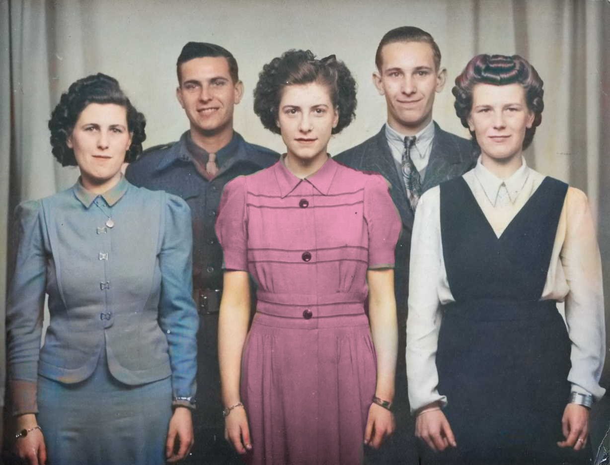 Rowbottoms 1945 Colour